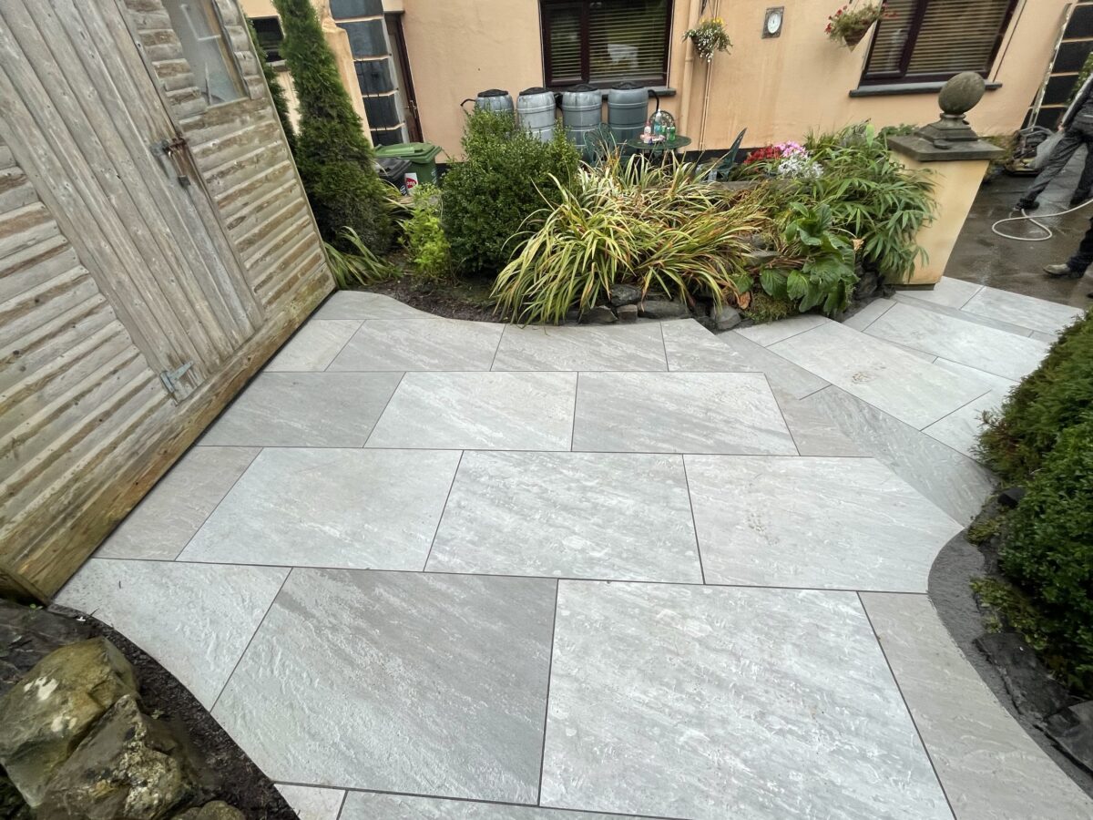 Asphalt Driveway and Porcelain Slabbed Patio in Dunshaughlin, Co. Meath