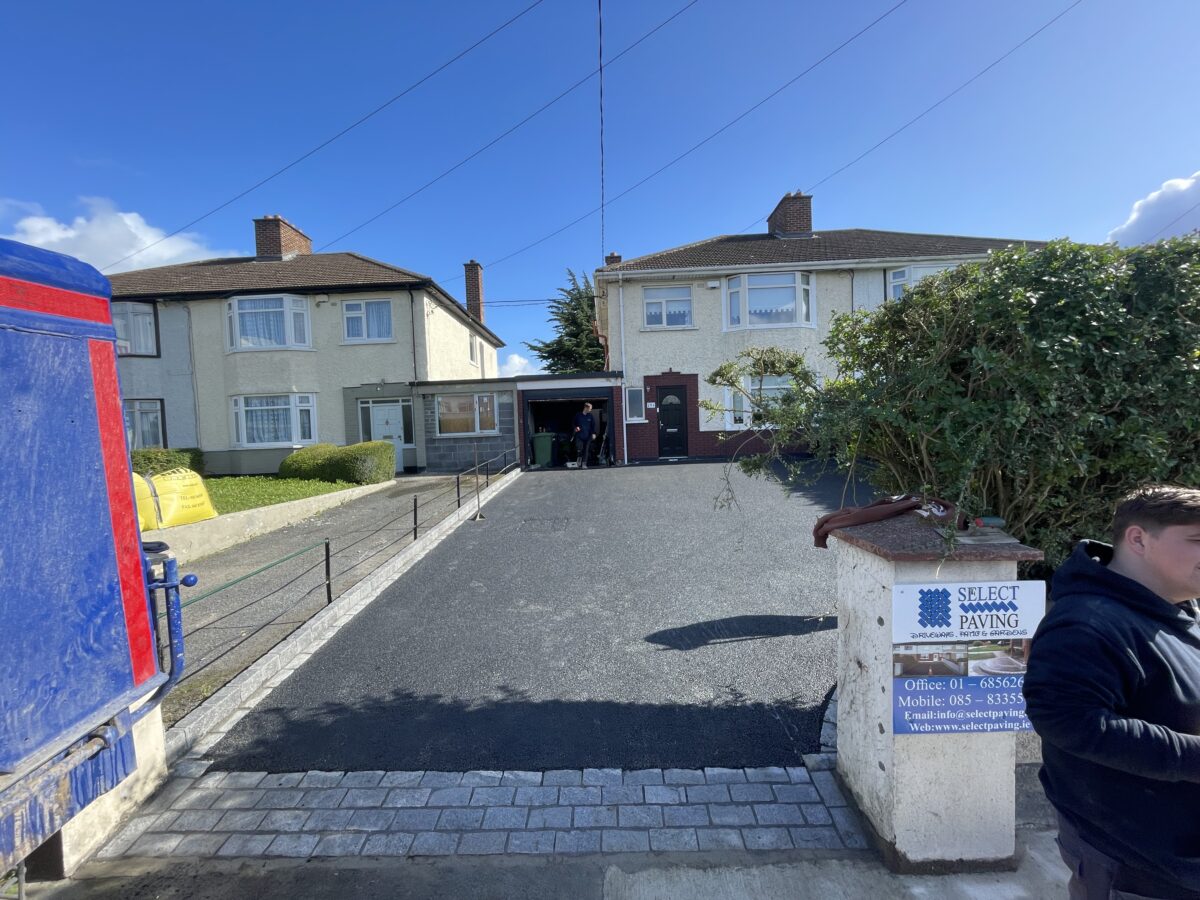 Asphalt Driveway with Natural Stone Apron in Santry, Dublin