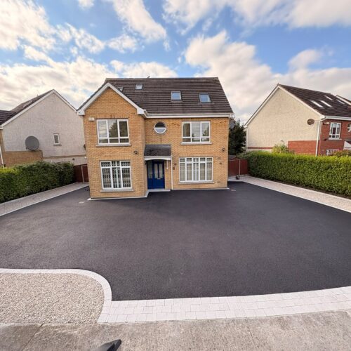 SMA Driveway with Granite Borders and Gravelled Flowerbeds in Dublin