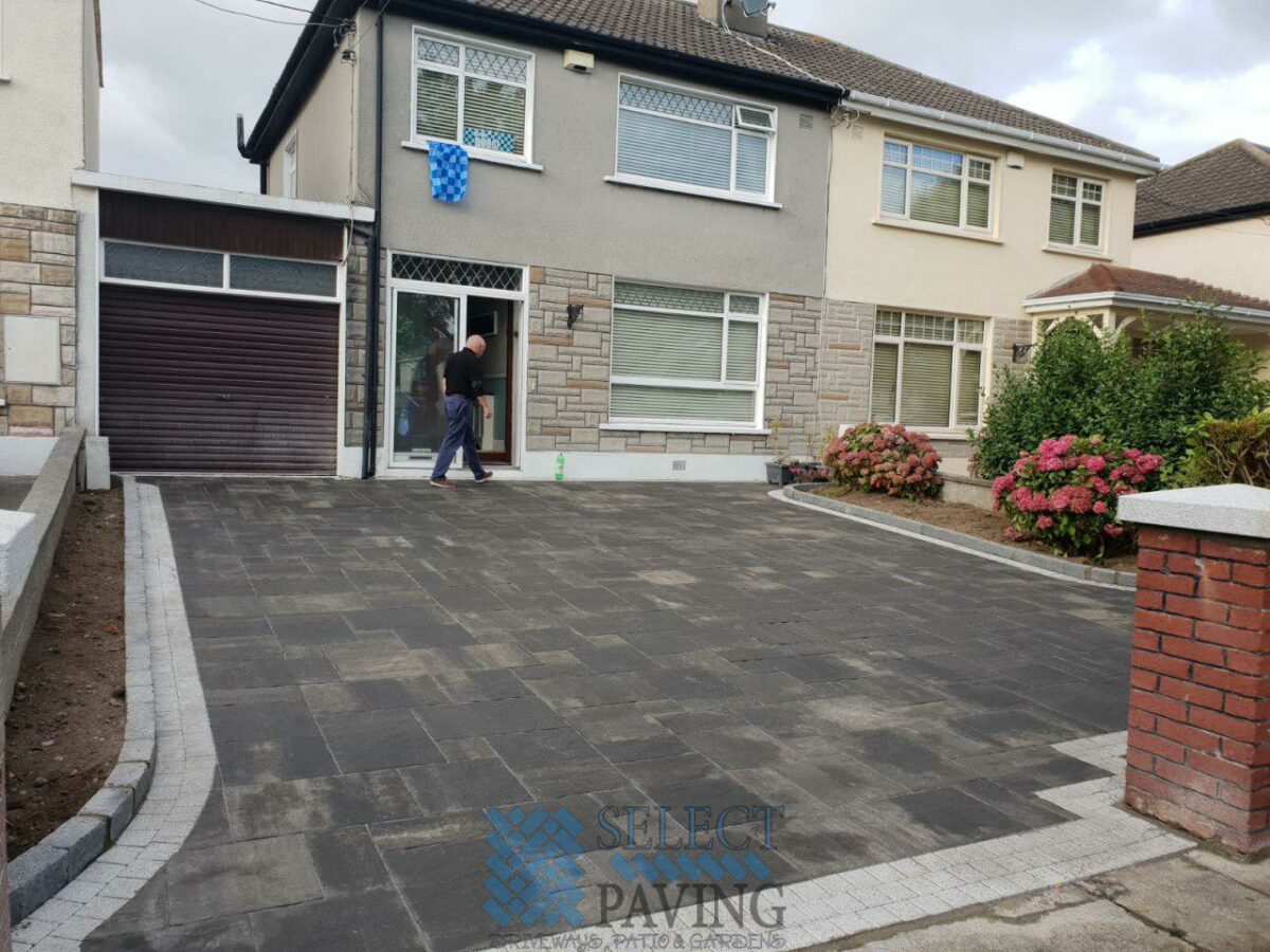 New Driveway With Belvedere Flagstone